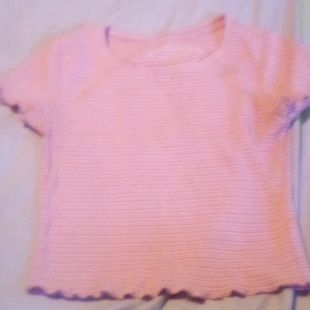 Multicolor ruffled top